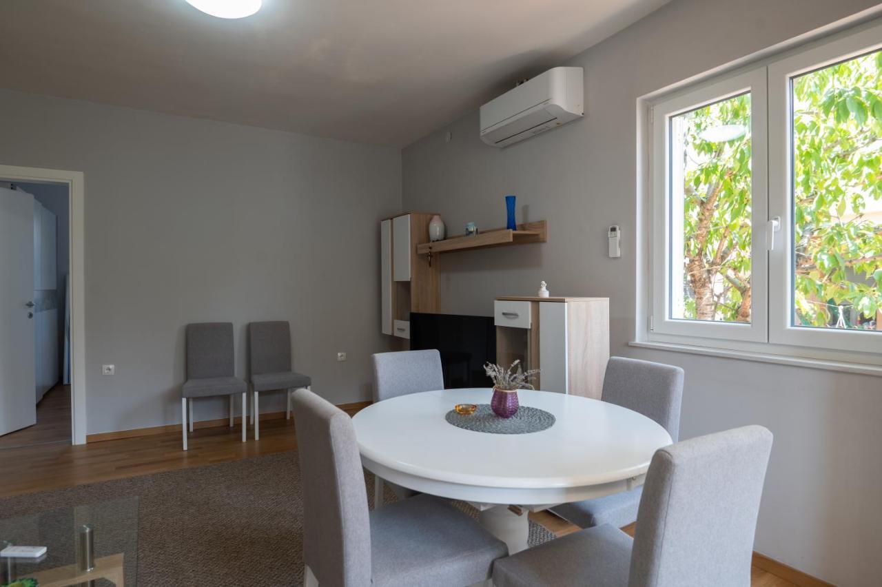Modern Apartment Edda - Quiet Area - Close To Old Town And Beaches Zara Esterno foto